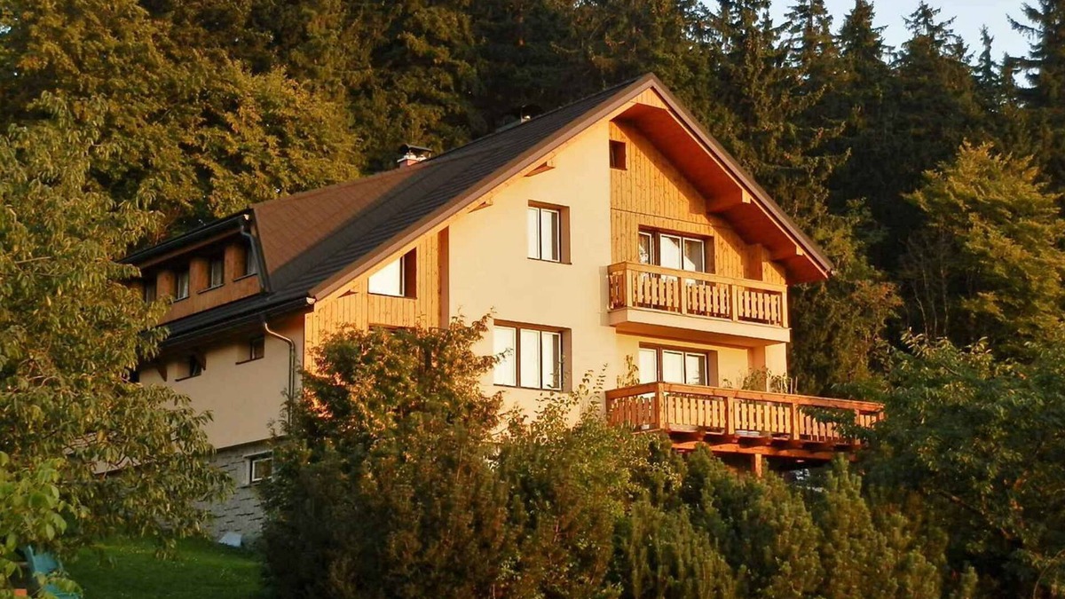 Benecko Apartment | Holiday apartment with separate entrance
