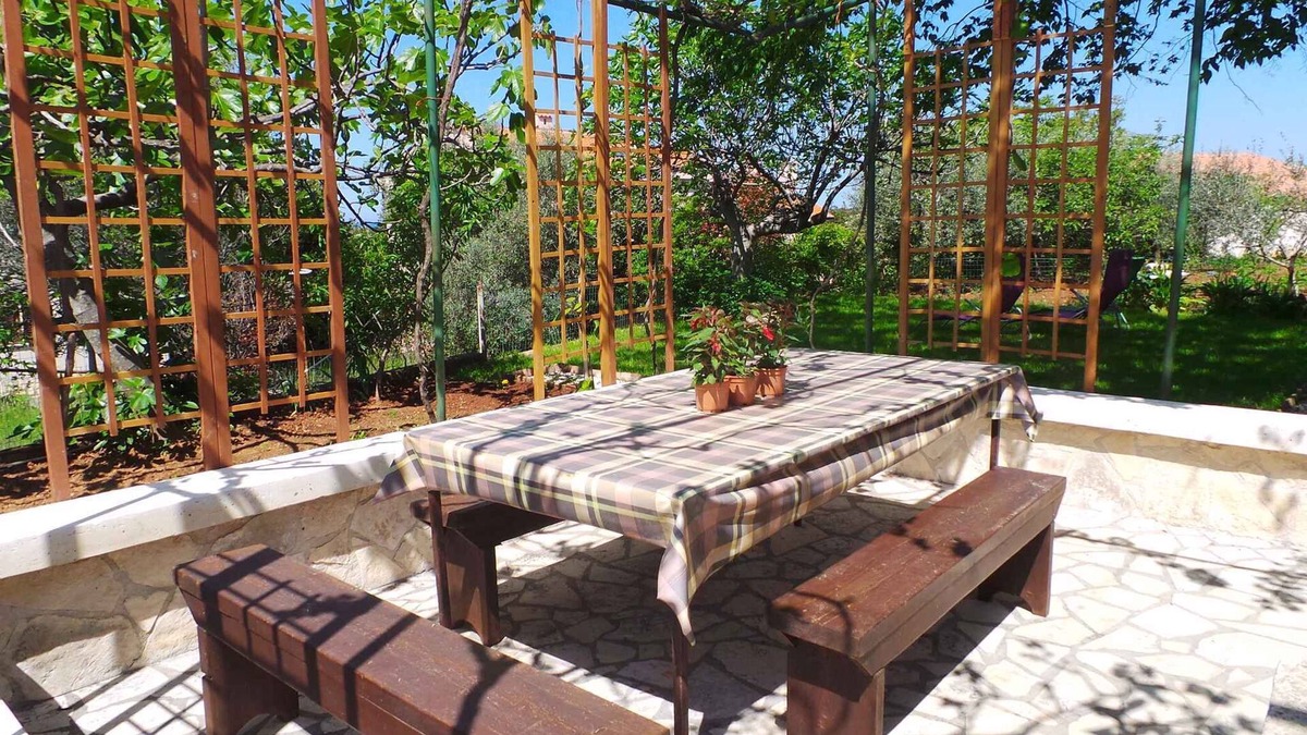 Pjescana Uvala Apartment | Holiday apartment with internet access
