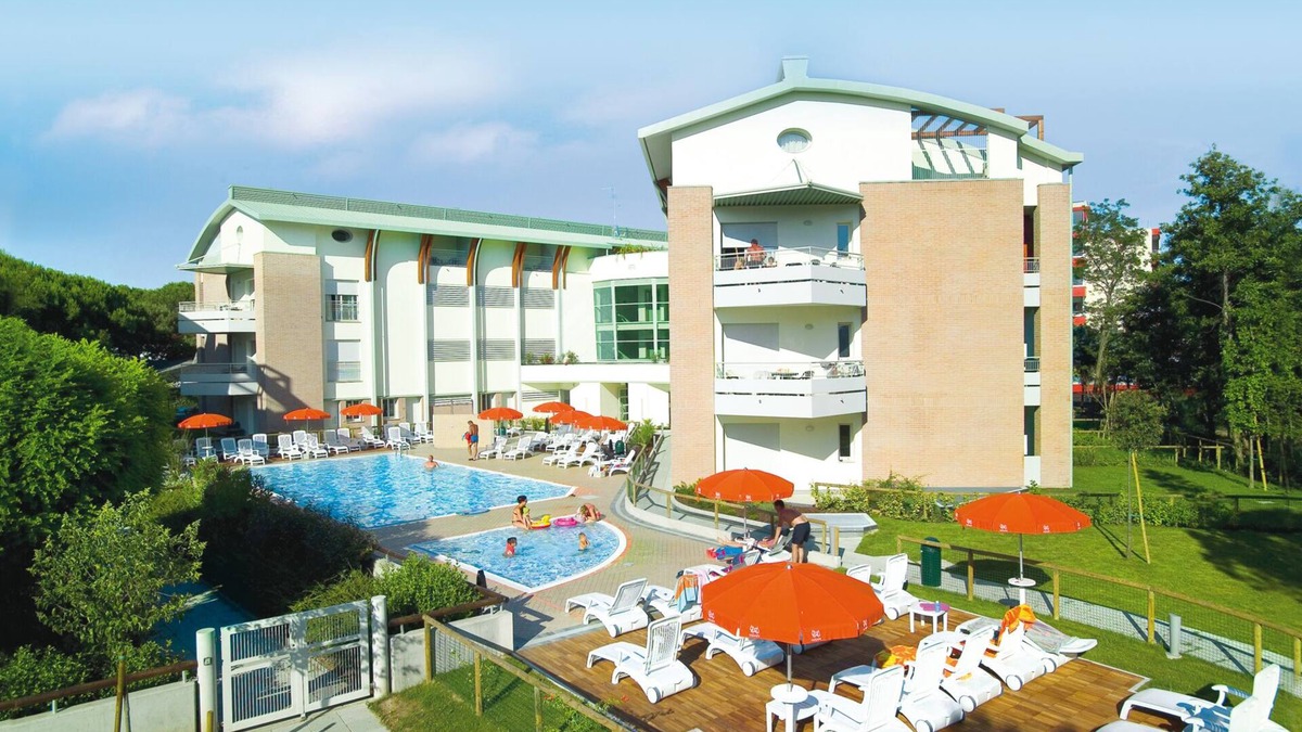 Bibione Pineda Apartment | Holiday apartment with garden and air conditioning