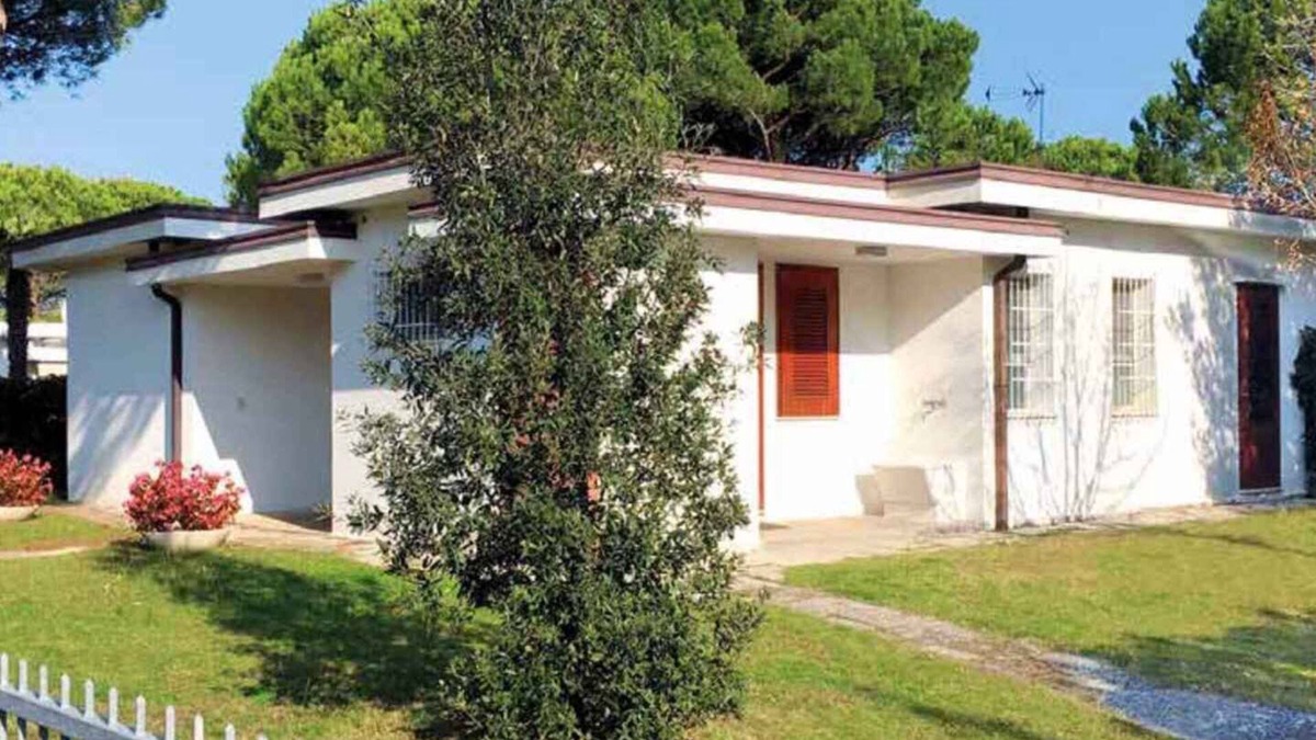 Bibione Pineda Apartment | Holiday apartment with a large garden in a quiet location