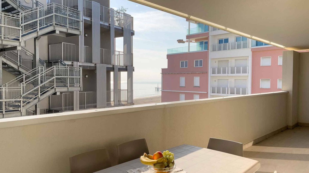 Lignano Sabbiadoro Apartment | Holiday apartment with air conditioning and balcony with lagoon view