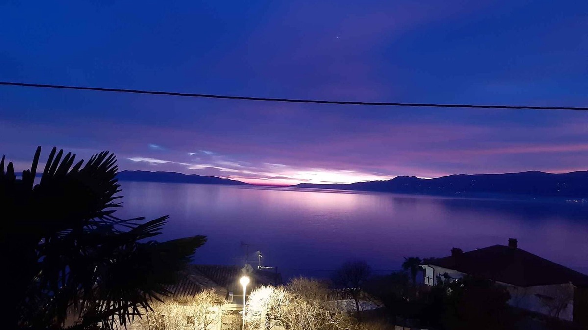 Rijeka Apartment | Holiday apartment with lake view