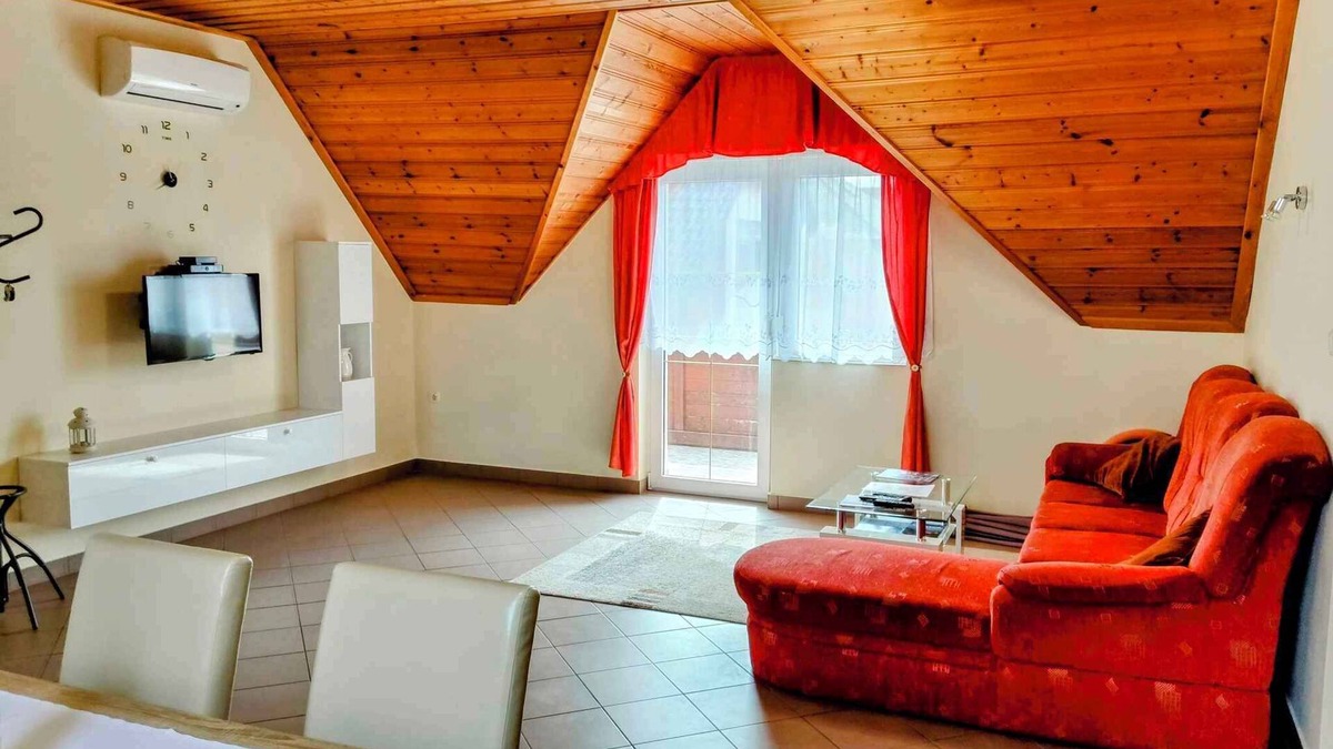 Heviz Apartment | Holiday apartment with therapeutic massage, air conditioning and Wi-Fi