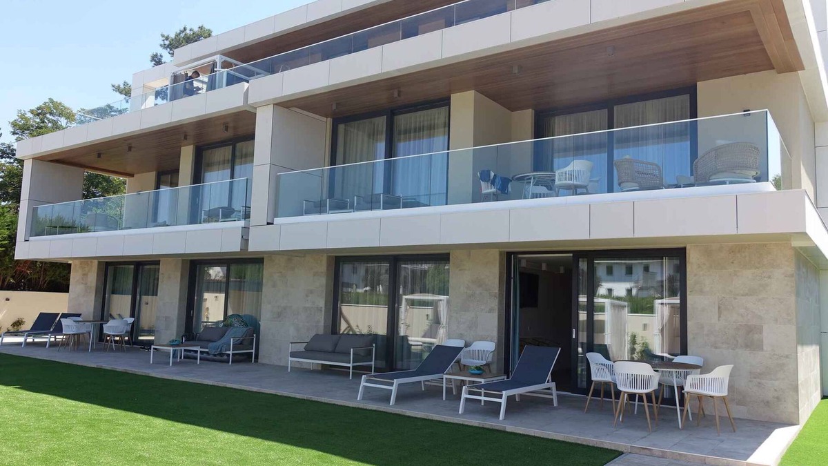 Siofok-Szabadifurdo Apartment | Holiday apartment with view and air conditioning only 150m from the lake