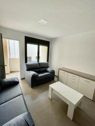 Lucena del Cid Apartment | Holiday appartement in Lucena del Cid- Basement A Ref 049