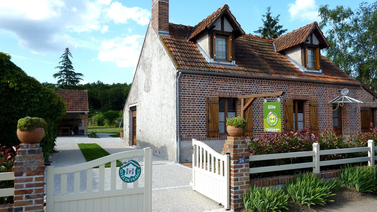 Dhuizon Cottage | holiday cottage for rent, castle of loire valley, Sologne