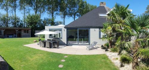 Stavenisse House | Holiday cottage with sauna in Zeeland