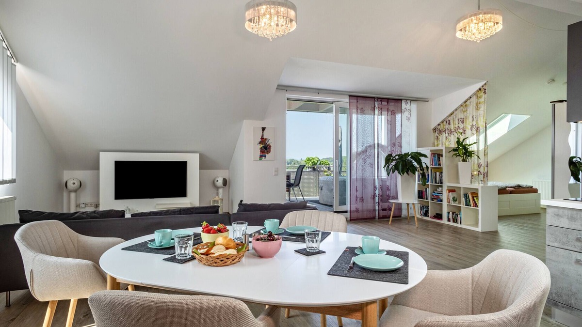 Kressbronn Apartment | Holiday Apartment "Loft Schwenck" with Lake View, Shared Terrace & Wi-Fi