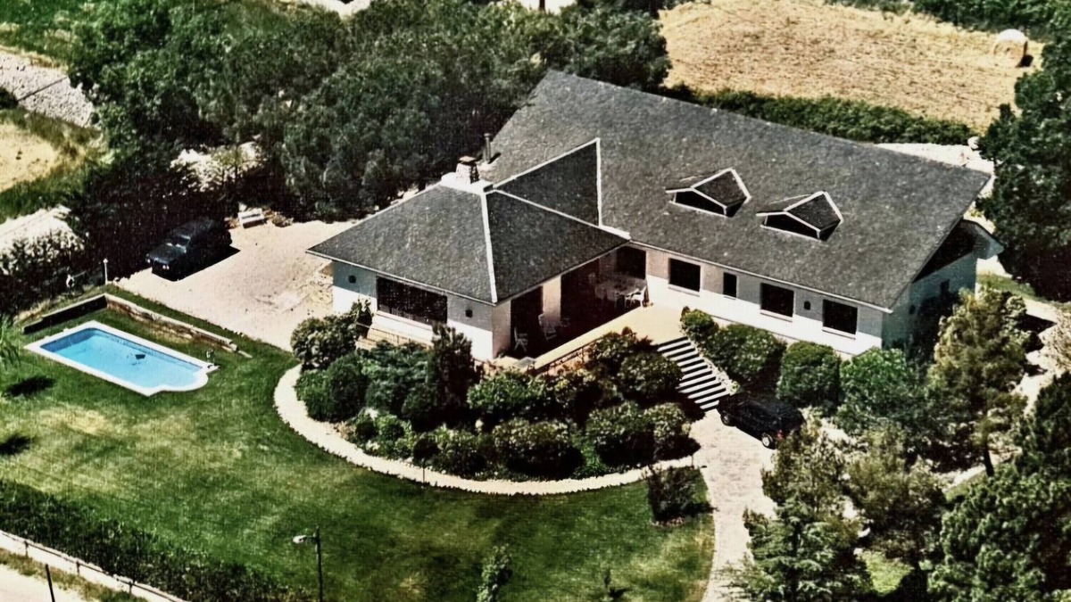 Sant Llorenc de Morunys House | Holiday Home 'Yoar' near Ski Lift with Mountain View & Wi-Fi