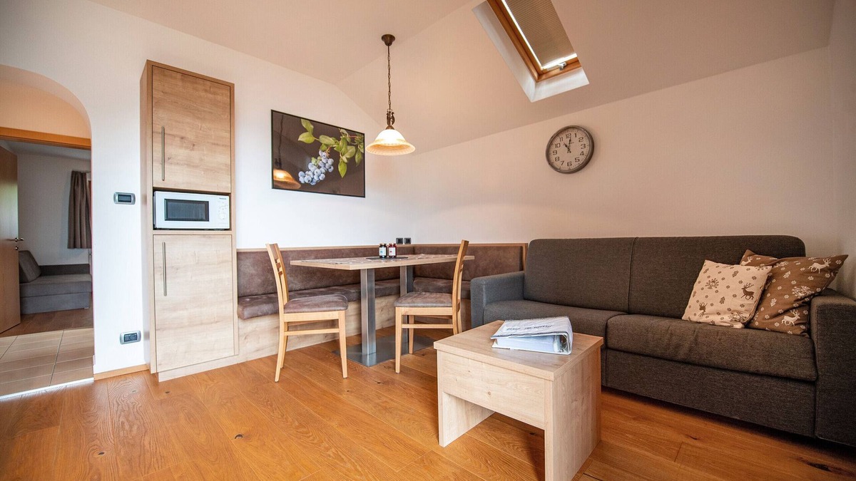 Albions Apartment | Holiday Farm Apartments Ausservogelweiderhof 300D