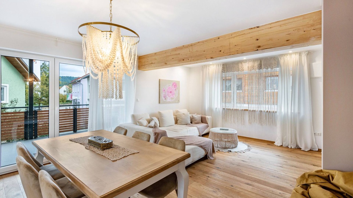 Miltach Apartment | Holiday flat ‘Bei Thérèse’ with balcony and Wi-Fi