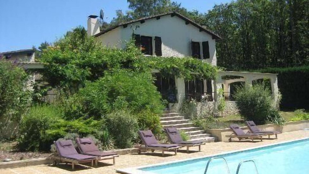 Marcillac-la-Croisille House | Holiday house Marcillac la Croisille for 1 - 10 persons with 5 bedrooms - Holiday house
