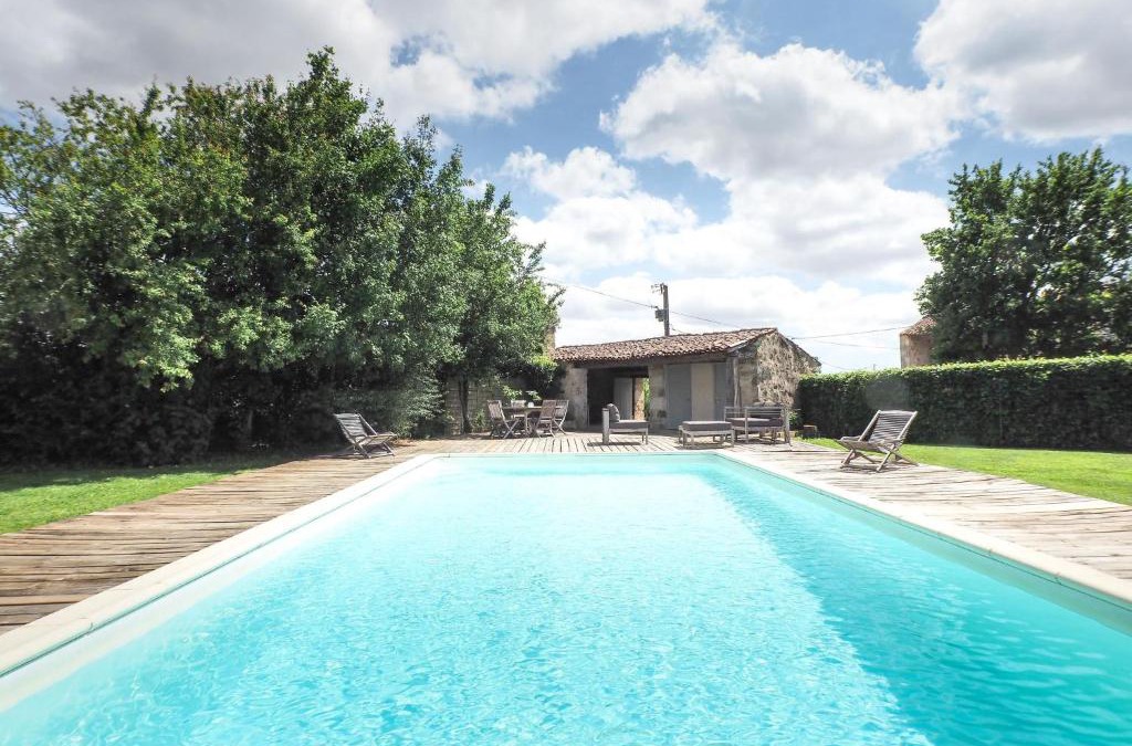 Saint-Laurent-de-la-Salle House | Holiday Home Gîte La Tour by Interhome