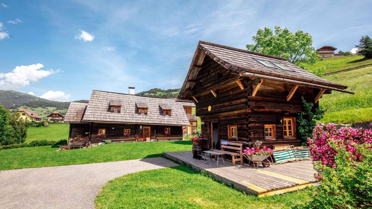 Rennweg am Katschberg House | Holiday home with fireplace and spa oasis