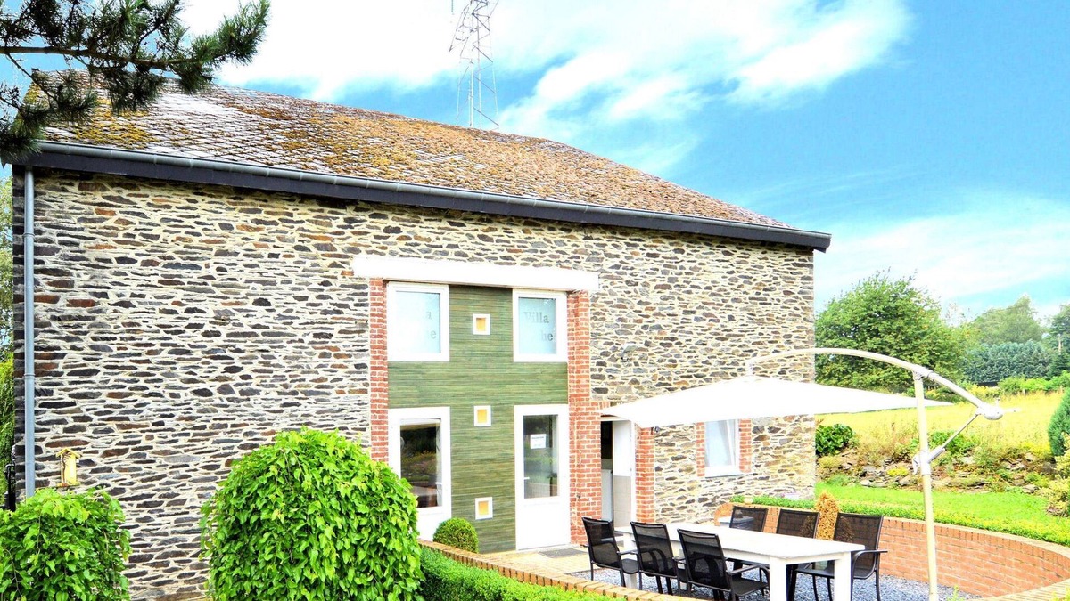 Nisramont House | Holiday home in La Roche en Ardennes with garden