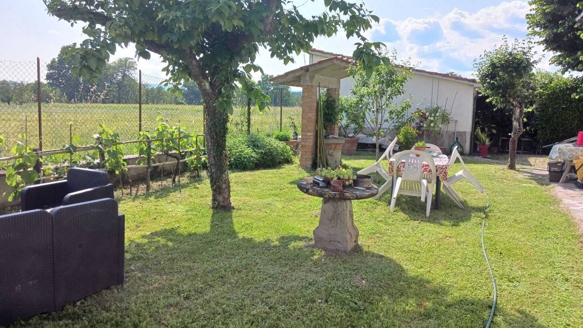 Scarperia e San Piero House | Holiday Home 'Relax in Campagna - Mugello Circuit' with Mountain View and Pool