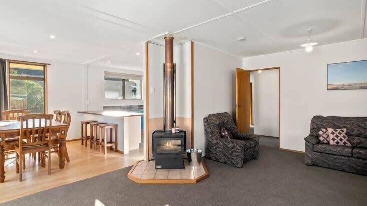 Lowburn House | Holiday Heaven - Cromwell