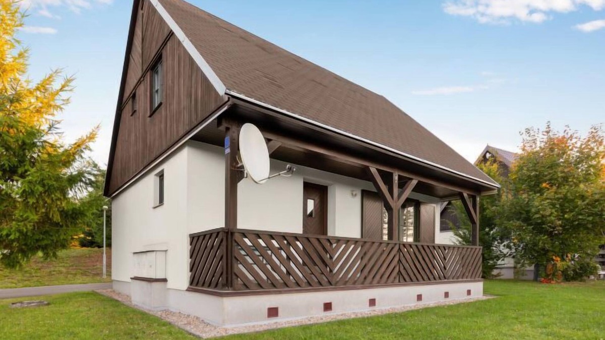 Cerny Dul House | Holiday Hill 51 by Interhome