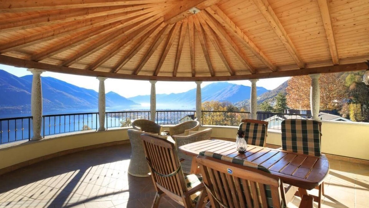 Brione sopra Minusio House | Holiday house Brione sopra Minusio for 2 - 4 persons with 3 bedrooms - Holiday house