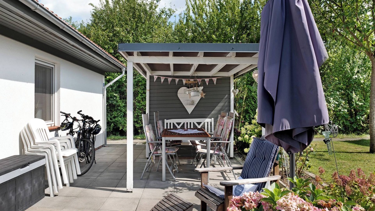Hollern House | Holiday Home 'Ferienhaus Apfelzauber' with Private Terrace, Private Garden and Wi-Fi