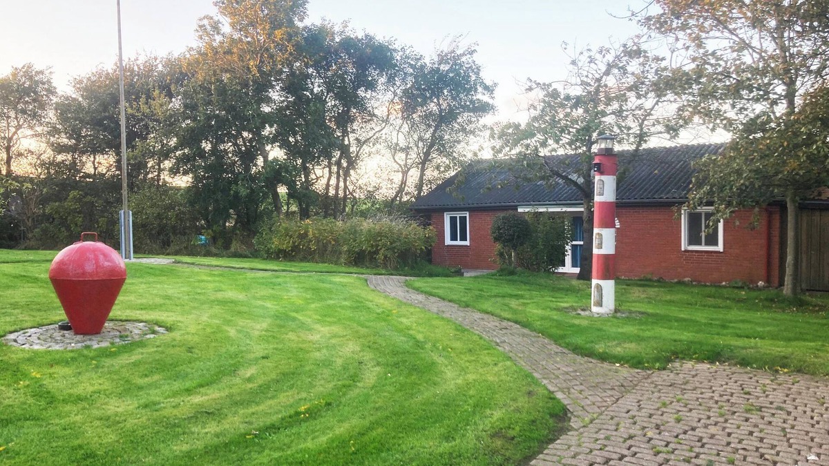 Emmelsbuell-Horsbuell House | Holiday Home 'Nordfeddersbüll' with Shared Garden and Wi-Fi