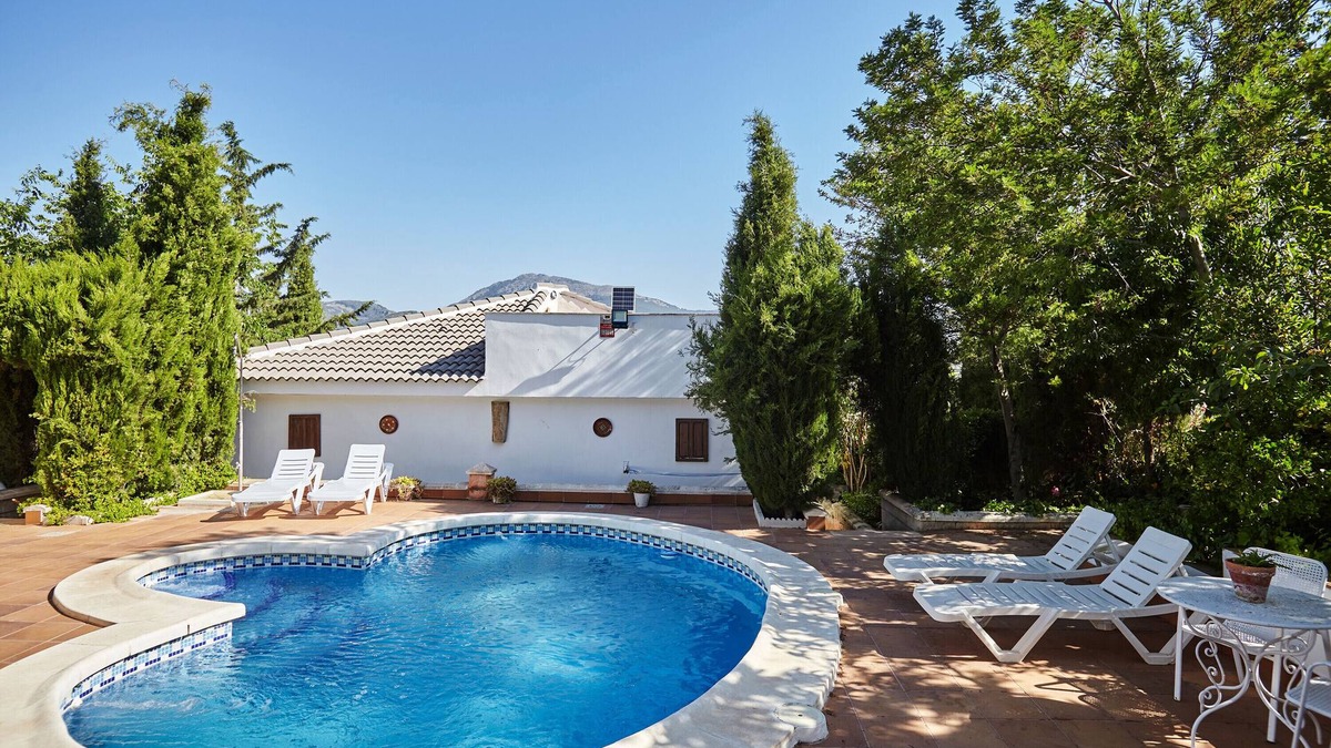 Ventas del Carrizal House | Holiday Home 'Casa Rural La Atalaya' with countryside View, Private Pool and Wi-Fi