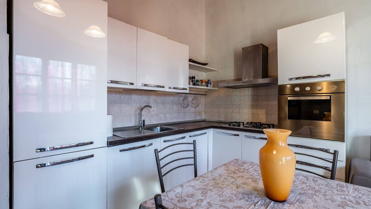 Santa Maria a Monte House | Holiday Home 'Fontine' with Private Terrace, Wi-Fi and Air Conditioning