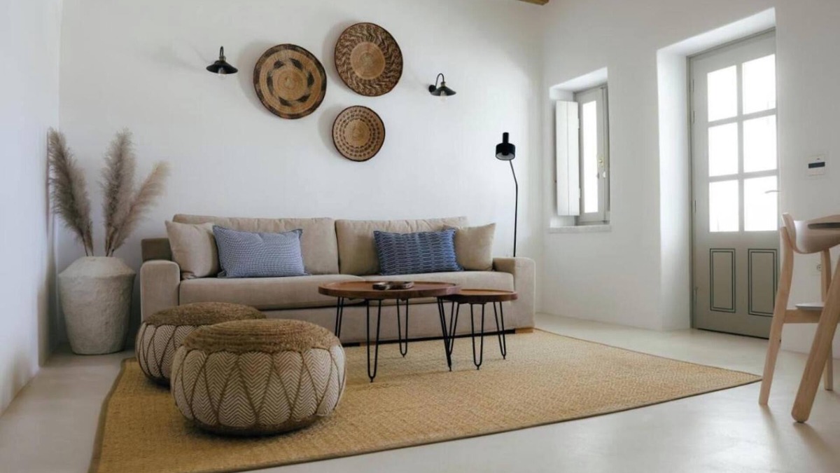 Tinos House | Holiday Home 'Agapi Home' with Private Terrace, Wi-Fi and Air Conditioning