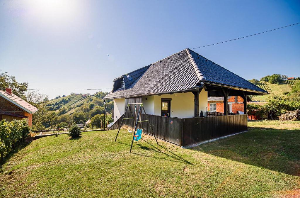 Beltinci House | Holiday Home Aleks
