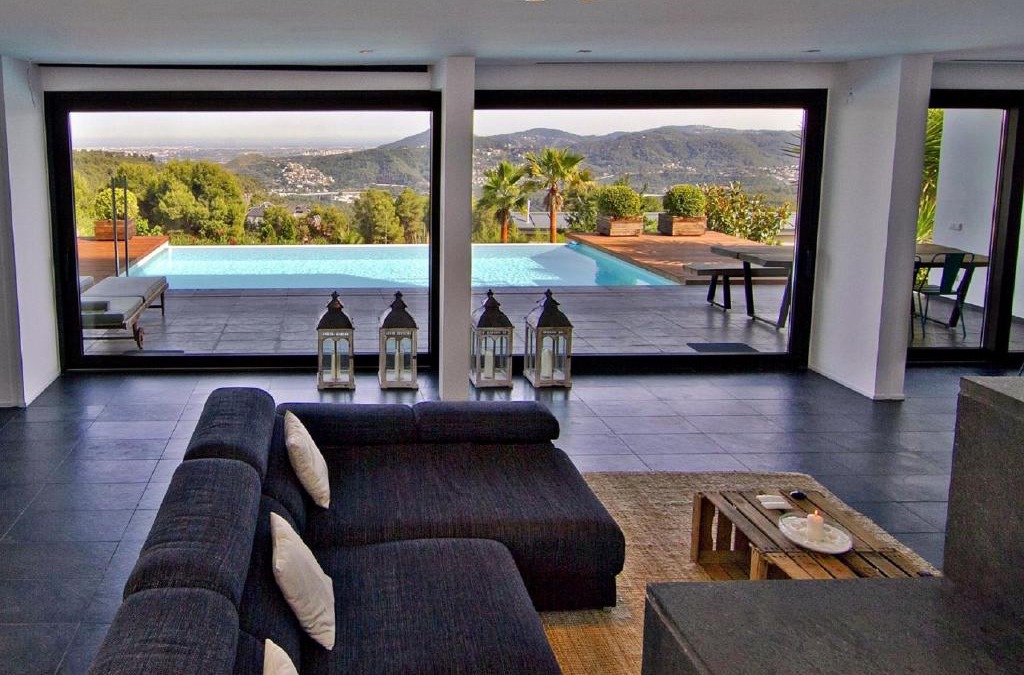 Fontpineda House | Holiday Home Alexander Plana