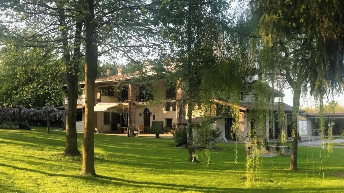 Peveragno House | Holiday Home 'Alpi Liguri' with Mountain View, Shared Terrace and Wi-Fi