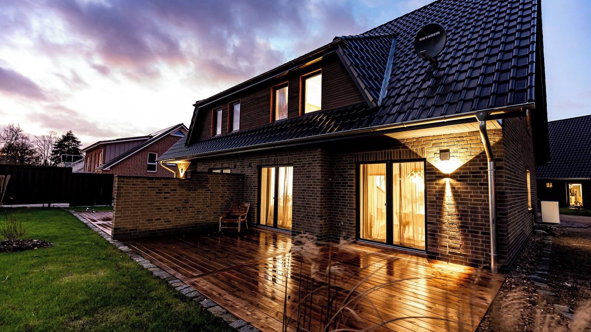Lilienthal House | Holiday Home 'Anne Und Liese Haus' with Private Terrace