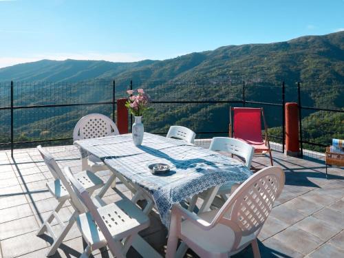 Poggialto House | Holiday Home Bel Vedere by Interhome