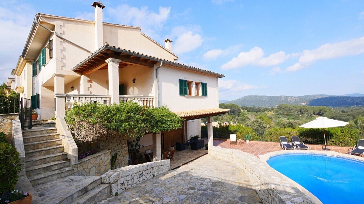 Campanet House | Holiday Home Bellavista with Mountain View, Wi-Fi, A/C, Pool, Garden, Terrace & Balcony