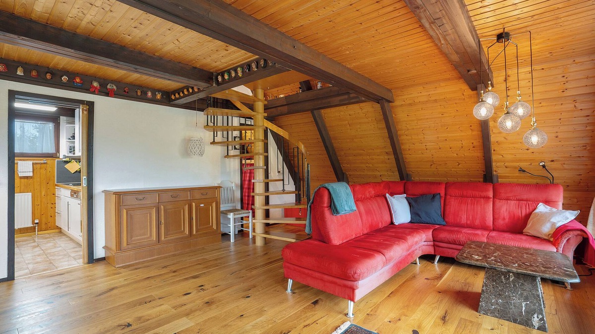 Schramberg House | Holiday Home 'Bussardnest' with Private Terrace, Private Garden and Wi-Fi