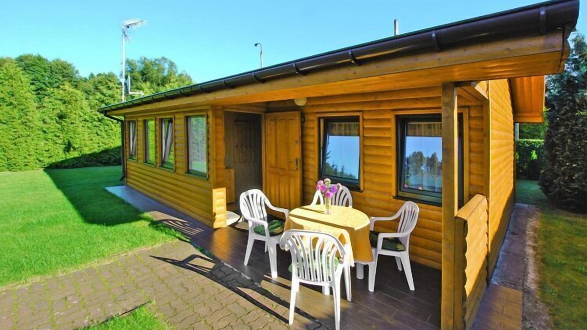 gmina Manowo House | Holiday home by the lake, Rosnowo