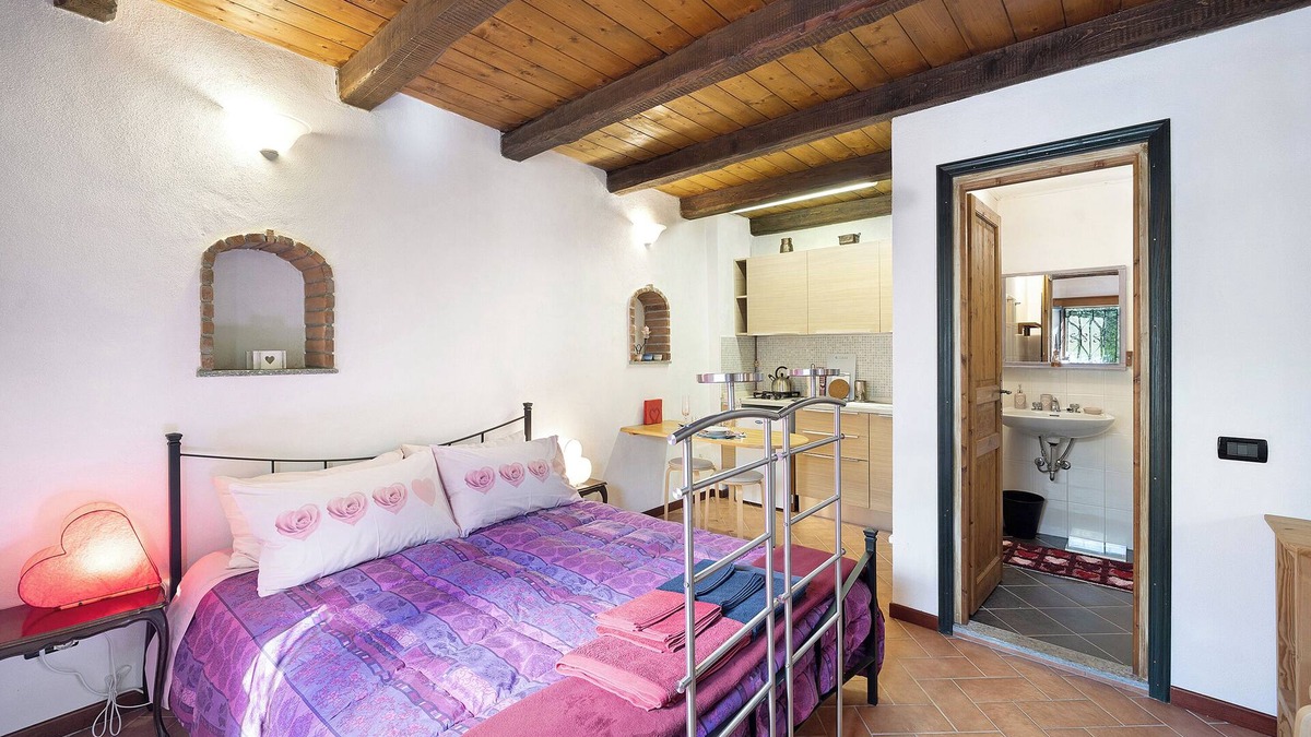 Molini di Triora House | Holiday Home 'Ca' Kira' with Mountain View, Shared Pool & Wi-Fi