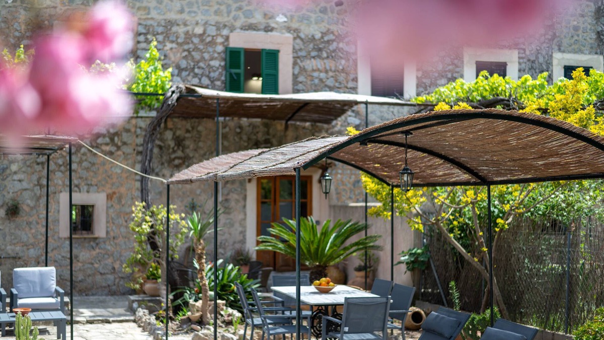 Puerto de Soller House | Holiday Home 'Ca'n Repic' with Mountain View, Private Terrace and Wi-Fi