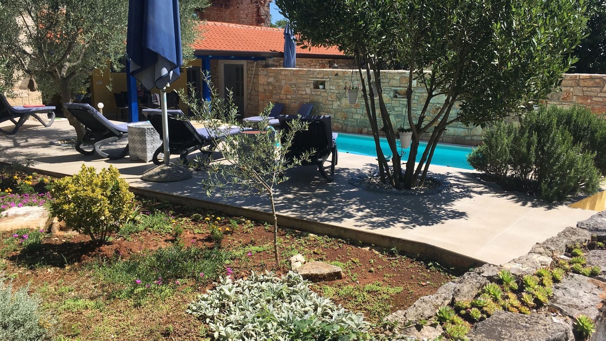 Stifanici Villa | HOLIDAY HOME CASA AVA