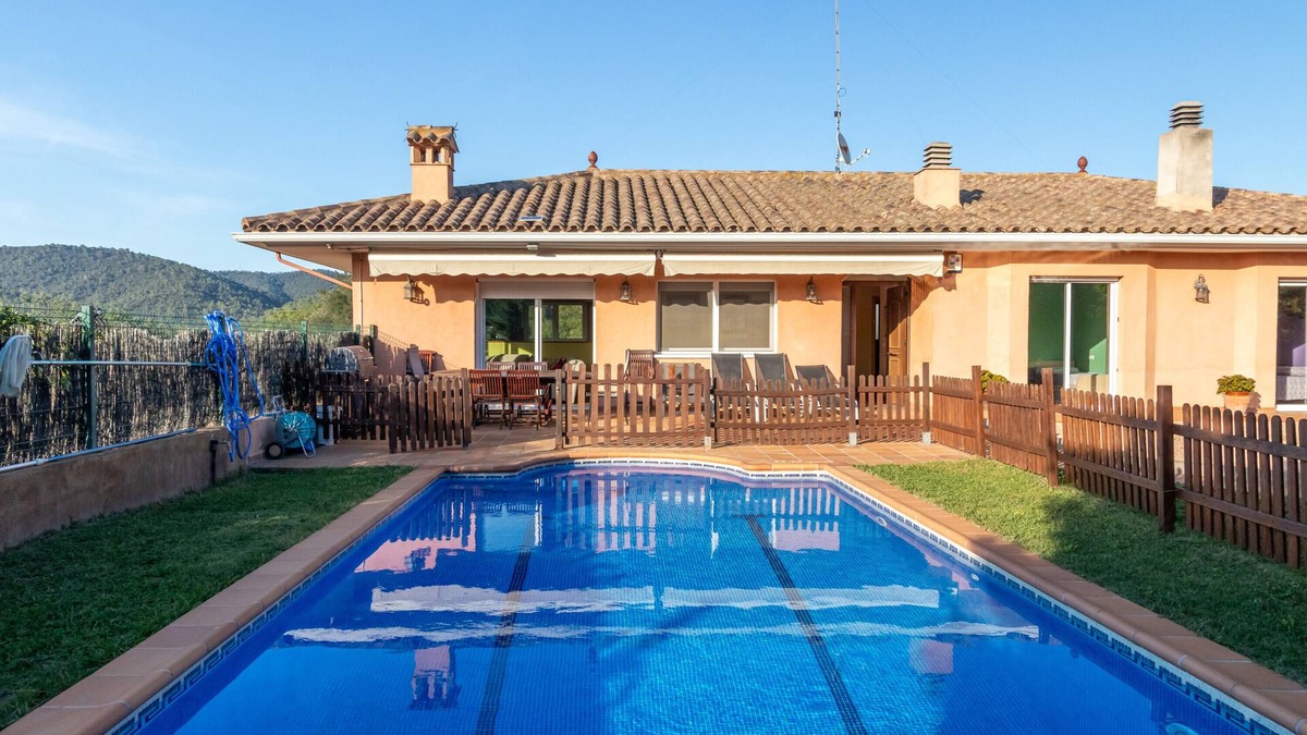 Rio d'Oro House | Holiday Home 'Casa Con Piscina' with Private Pool, Private Terrace and Wi-Fi