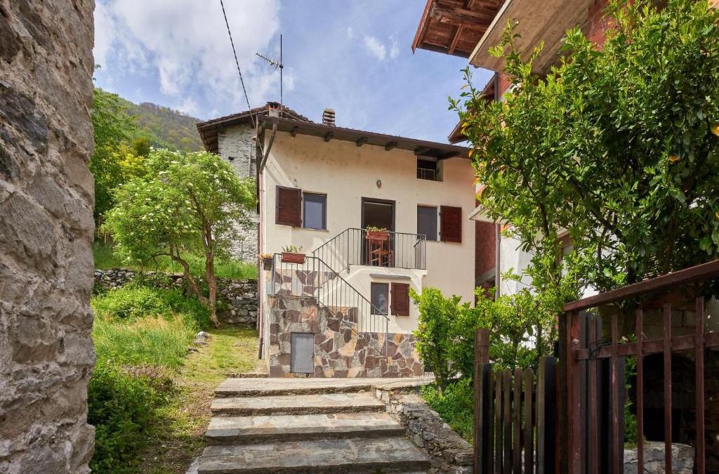 Dascio House | Holiday Home Casa Dascio by Interhome