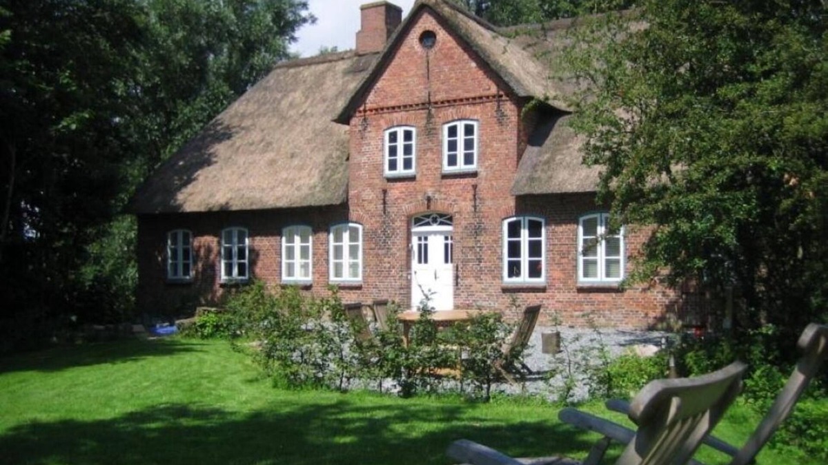 Neukirchen/Erzgeb House | Holiday Home 'Casa Del Norte' with Private Garden and Wi-Fi