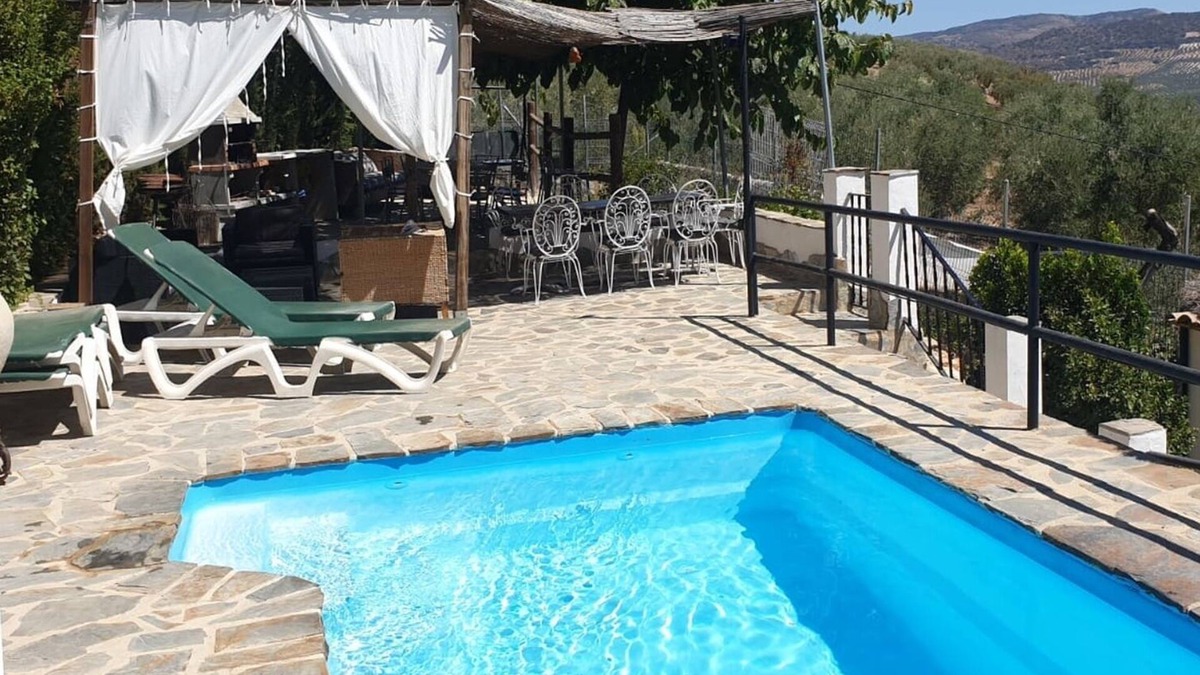 El Esparragal House | Holiday Home Casa Rural Fuente Zagrilla with Mountain View, Pool & Wi-Fi