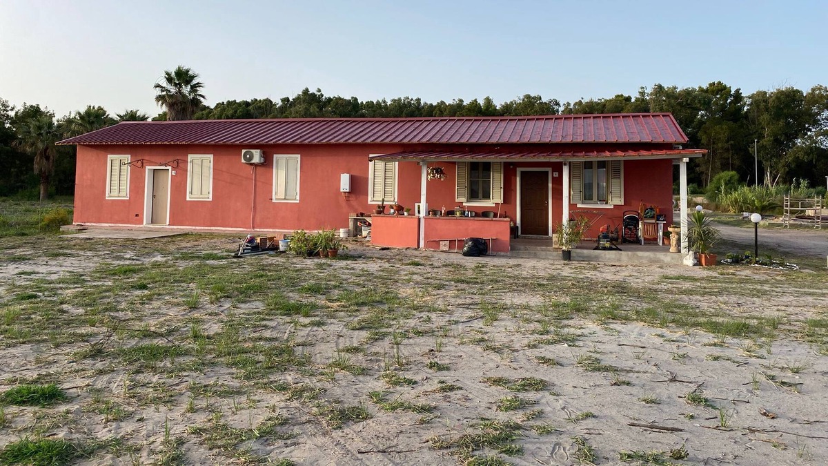 Portoscuso House | Holiday Home 'Casa Vacanze GG 11' with Sea View, Garden & A/C
