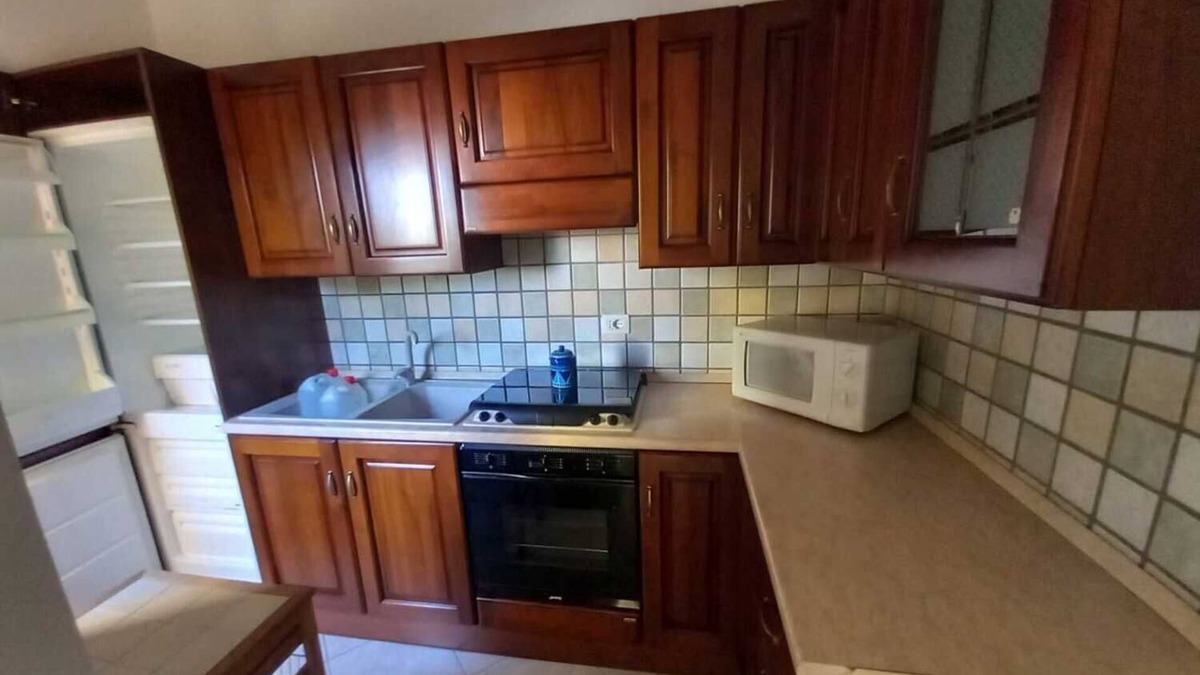 Padru House | Holiday Home 'Casa Vacanze Jana' with Air Conditioning
