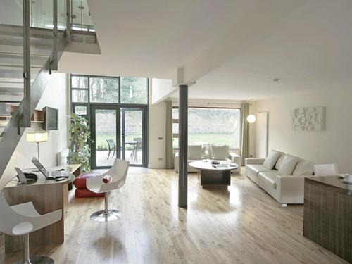 Castlemartyr House | Holiday Home Castlemartyr Holiday Lodge by Interhome