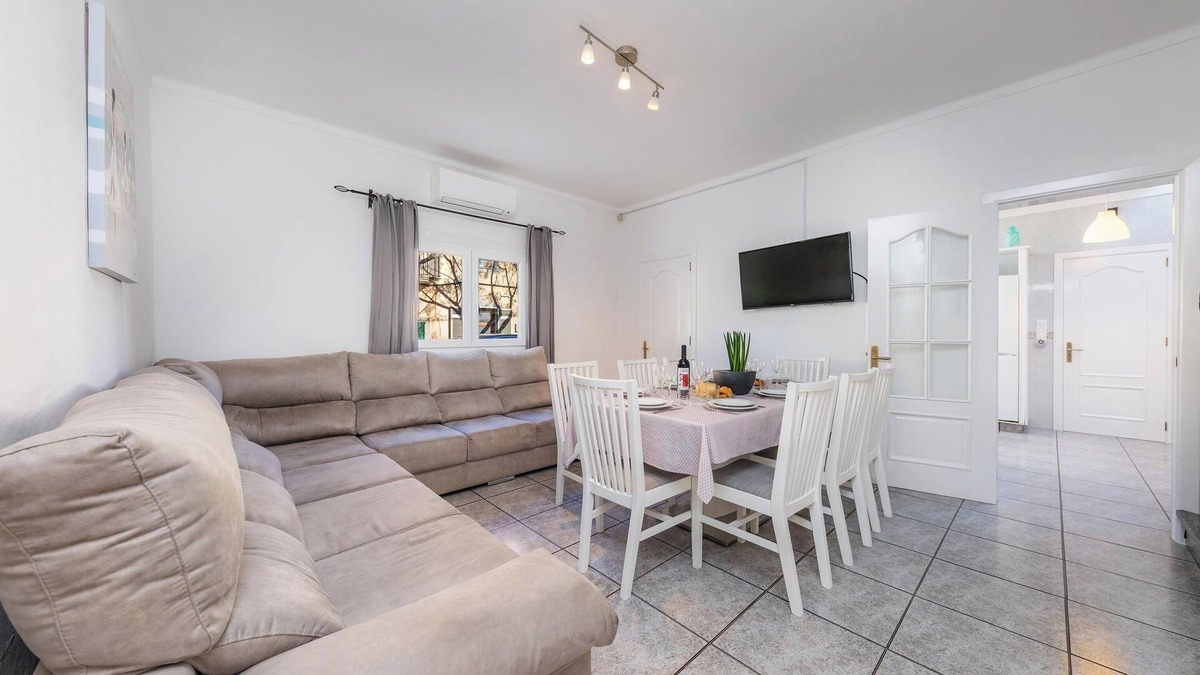 Porto Cristo House | Holiday Home 'Costa den Blau' close to the Beach with Balcony, Terrace & Wi-Fi