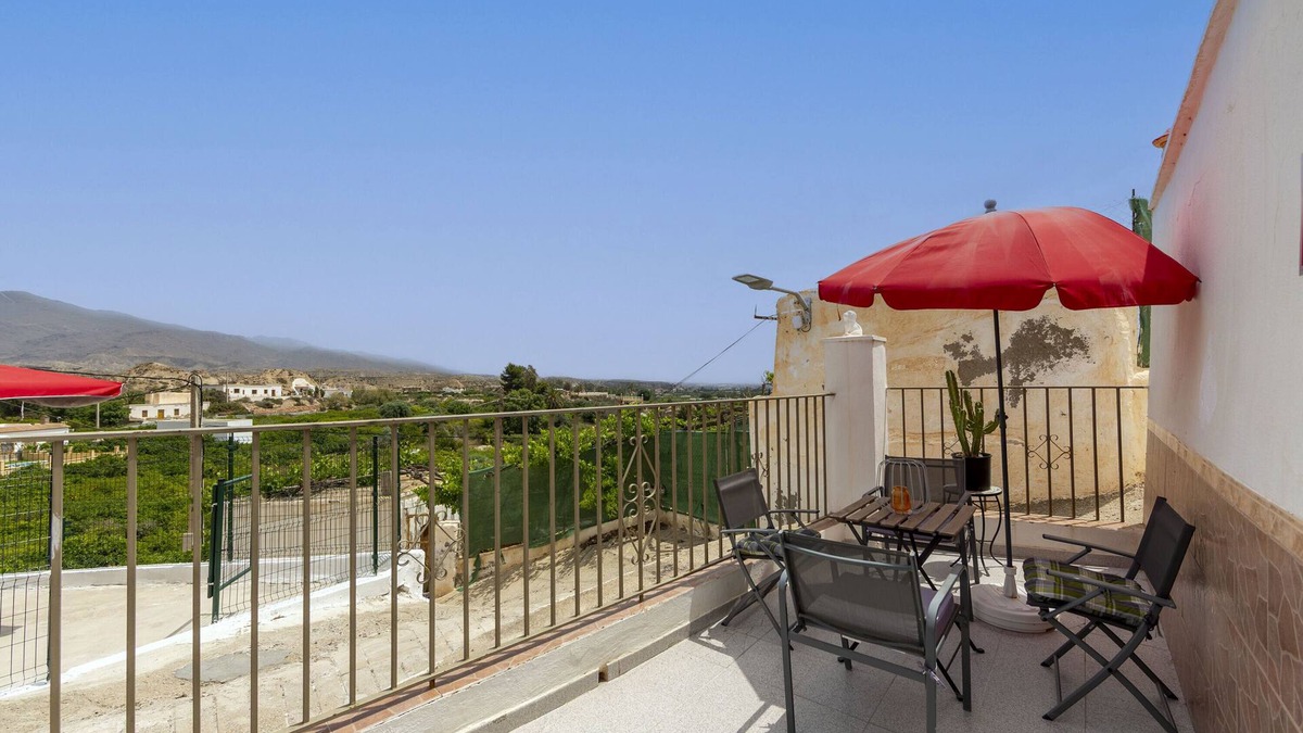 Gador House | Holiday Home 'Cueva' with Mountain View, Private Terrace and Wi-Fi