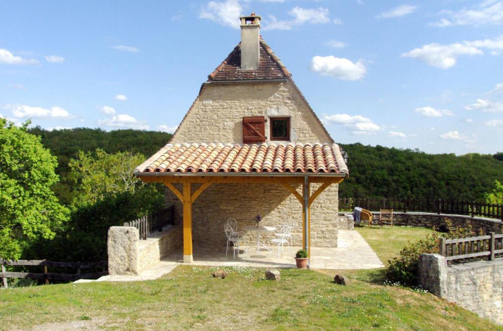 Labastide-Murat House | Holiday Home Cuzac - LMU400 by Interhome
