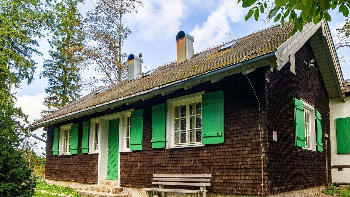 Hoechenschwand House | Holiday Home "Das Schneiderhaus" with Private Garden
